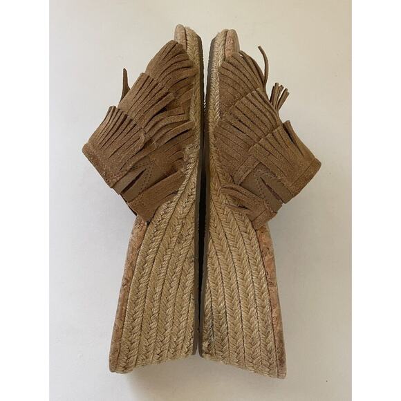 Ugg Kendra Wedge Sandals Tan Leather Fringe Size 10 - Picture 10 of 10